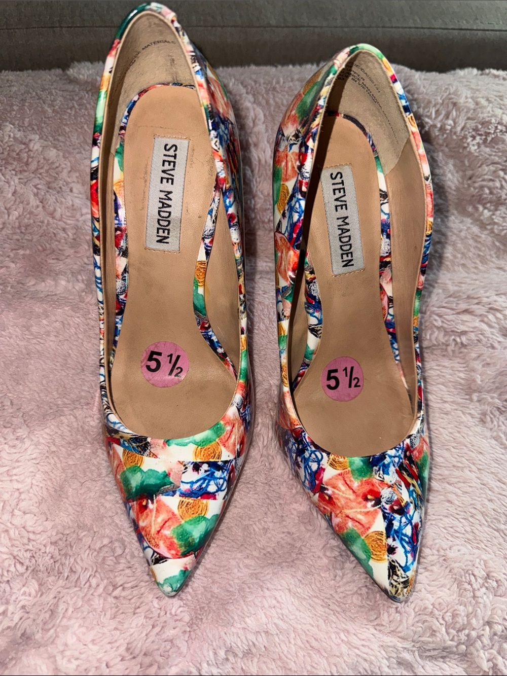 Steve Madden Multicolor Floral Pointed Toe Pumps - Green/Blue/Orange/Pink